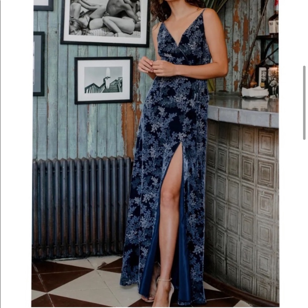 NWT Jenny Yoo Selma V Neck Floral Velvet Burnout Gown, size 8